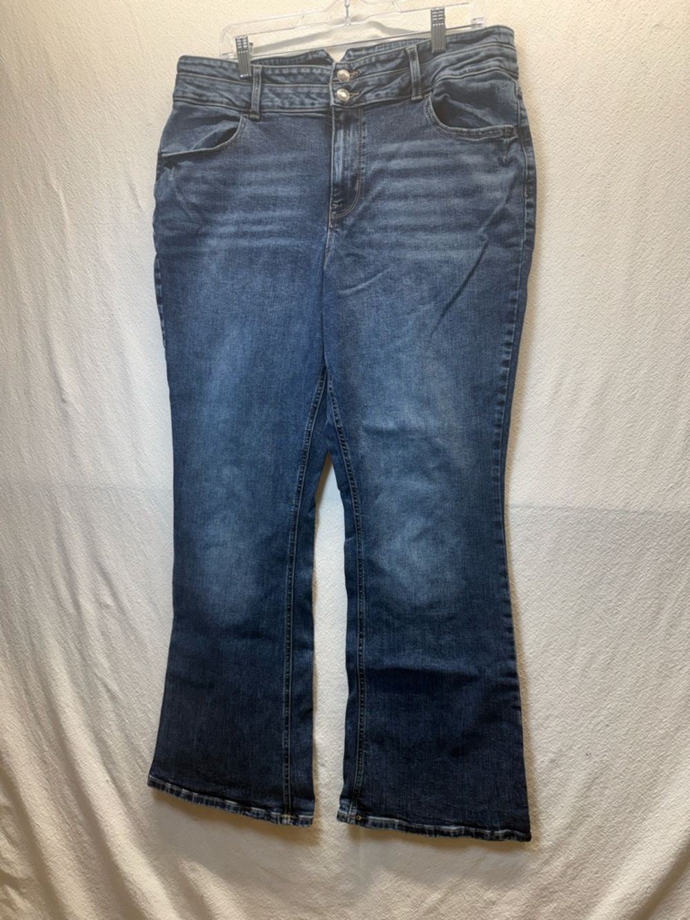 Trendy Flared Leg Jeans Perfectly Faded “M” Jeans By Maurices High Rise 2Button